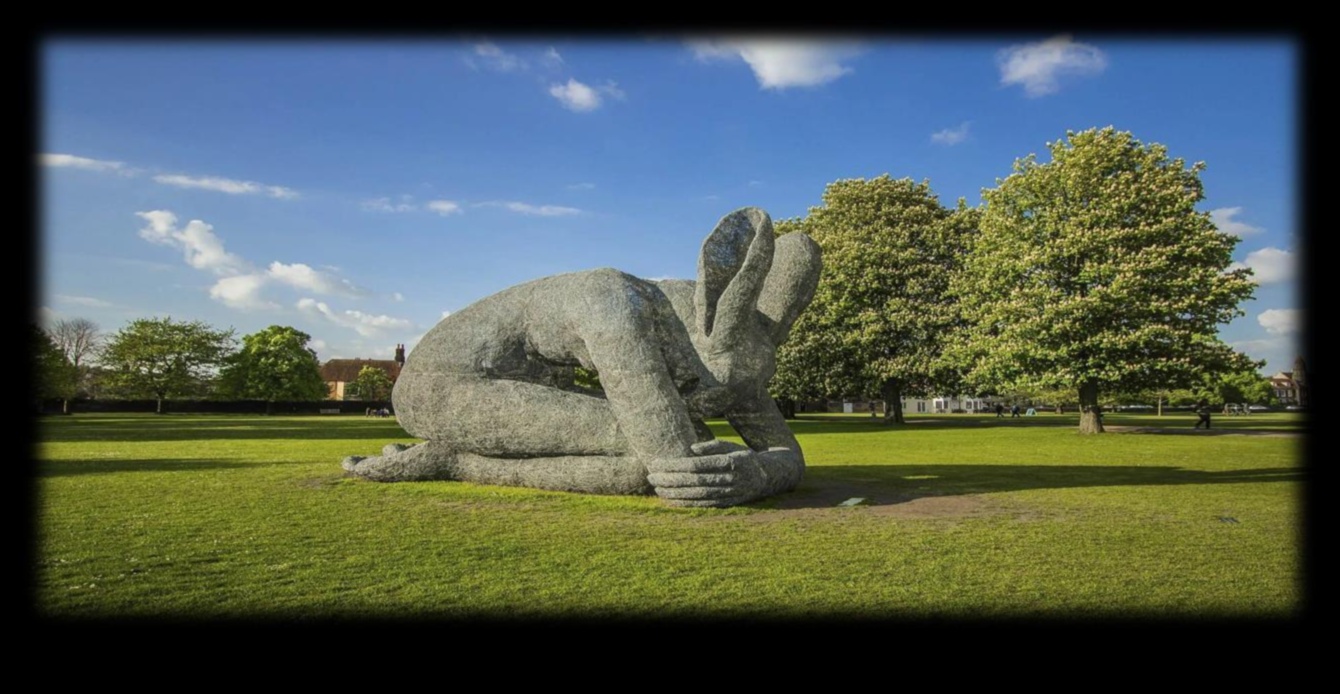 Apburts brīvā dabā: ienirstiet dārza mākslas pasaulē