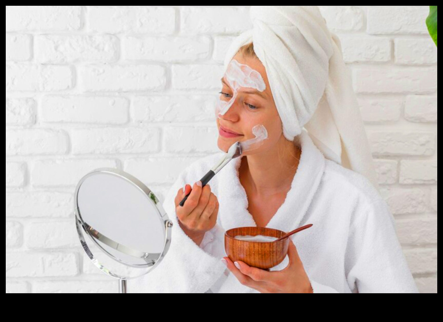 Sezonālo izmaiņu ietekme: dabiskā grima pielāgošana laikapstākļiem