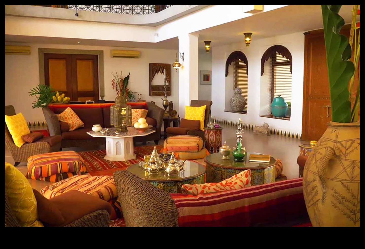 Marokas viesistabas dekoru iedvesmas