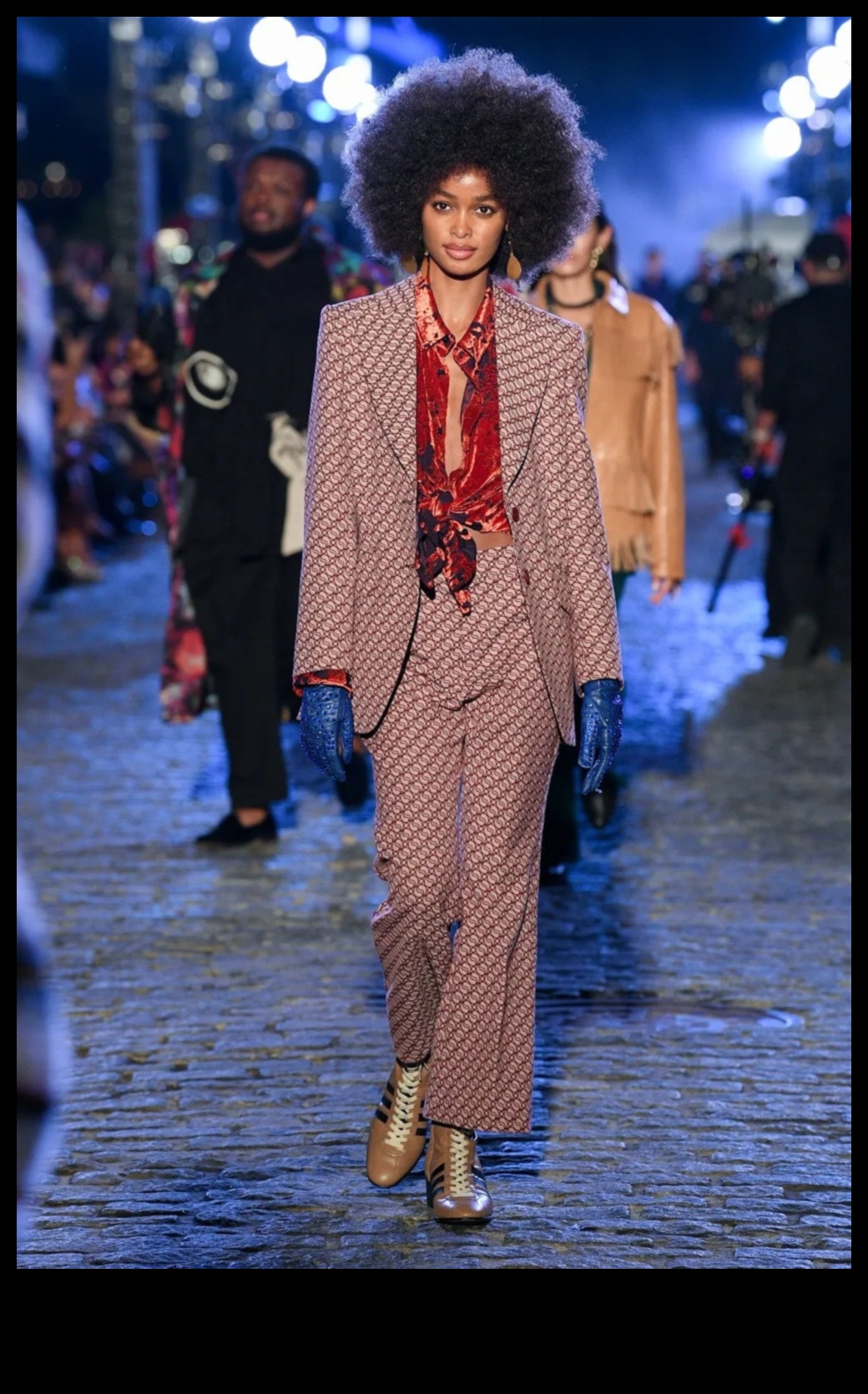 Boho Chic: DIY apģērbi un aksesuāri ar brīvu garu