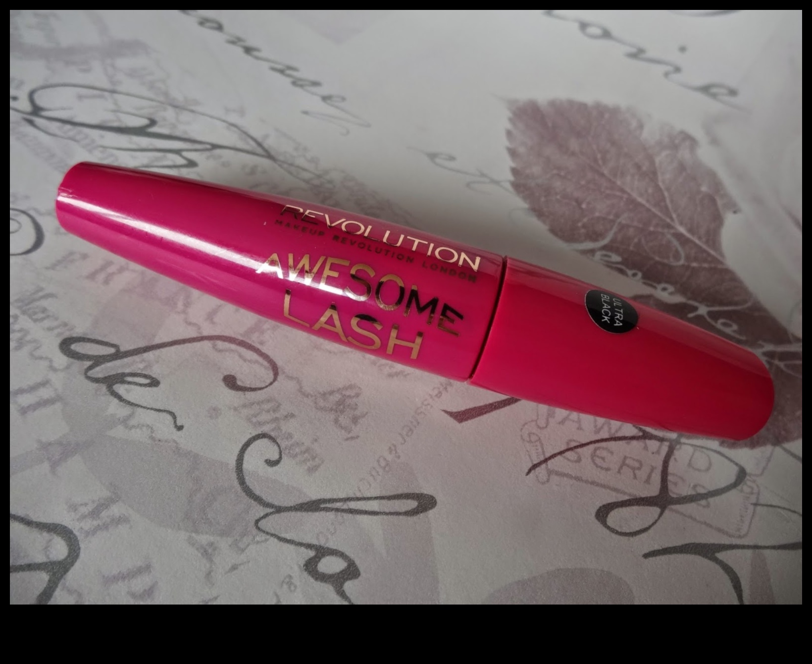 DIY skropstu tušu revolūcija: atbrīvojiet savu radošumu grima veidošanā